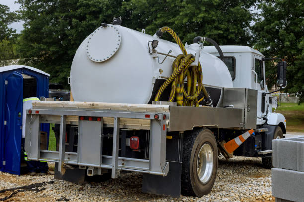 Best Portable bathroom rental  in Ludlow, KY